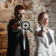 Two spies in escape room "Secret Service" in Barcelona