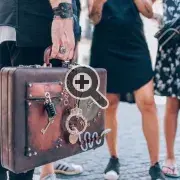 Maletín en el escape room "Laberinto del Tiempo" de Lock-Clock
